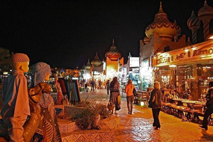 Private Sharm El Sheikh Highlights Tour: Naama Bay, Old Market & Al Sahaba Mosque photo 3