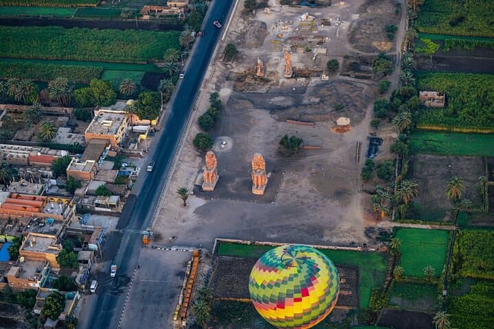 Dawn Over Luxor: Sunrise Hot Air Balloon Ride Above Ancient Temples photo 2