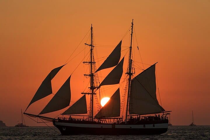 Sunset Sailing in Santorini: Volcano Rim, Hot Springs & Thirassia Swim photo 4