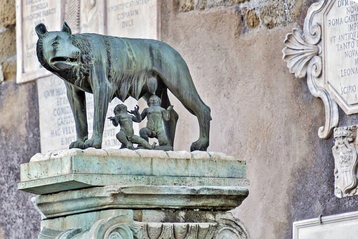 Rome Scavenger Hunt & Highlights: Self‑Guided Audio Walking Tour photo 4