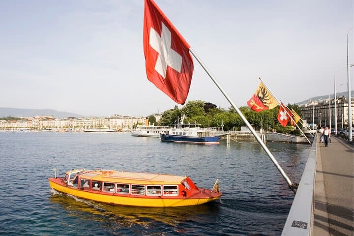 Self-Guided Geneva Scavenger Hunt: Best Landmarks & Hidden Gems photo 6