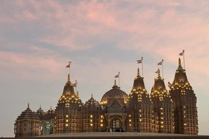 Inside Abu Dhabi’s BAPS Hindu Mandir: A Guided Cultural Tour photo 2
