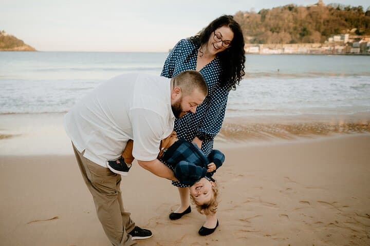Biarritz Private Photoshoot: Coastal Portrait Session on the Basque Coast photo 6