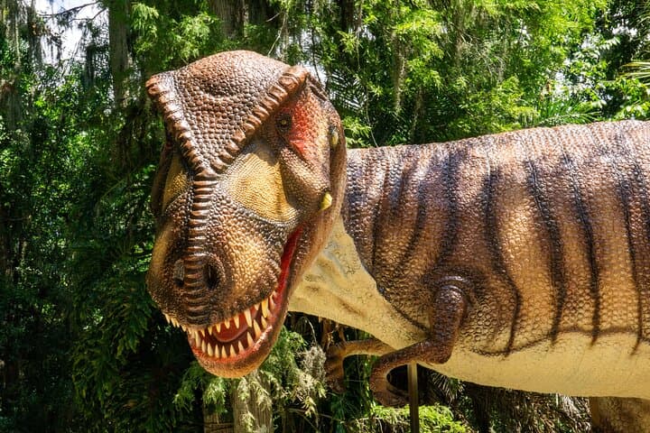 Dinosaur World Plant City: Outdoor Family Dino Park Near Tampa