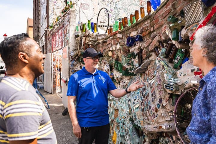 South Philly Murals & Magic Gardens: Small-Group Street Art Walking Tour