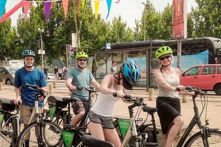 Porto Private e-Bike Tour — Historic Center, Luis I Bridge & Palácio de Cristal photo 1
