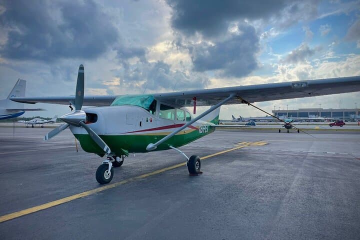 Private Cessna Transfer: Cancun to Cozumel in 30 Minutes photo 3