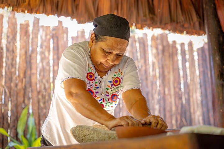 Authentic Mayan Cuisine Cultural Tour from San Ignacio — Pottery, Corn Grinding & Chocolate photo 5