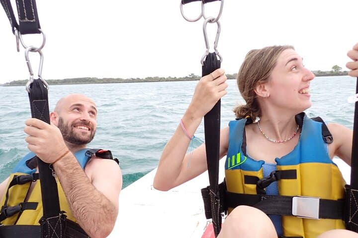 Parasailing in Nusa Dua Bali: Boat-Start Flights Over the Sea photo 2