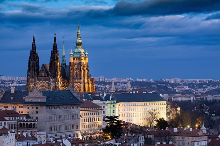 vienna-to-prague-private-day-tour-guide-best-sightseeing-itinerary photo 6