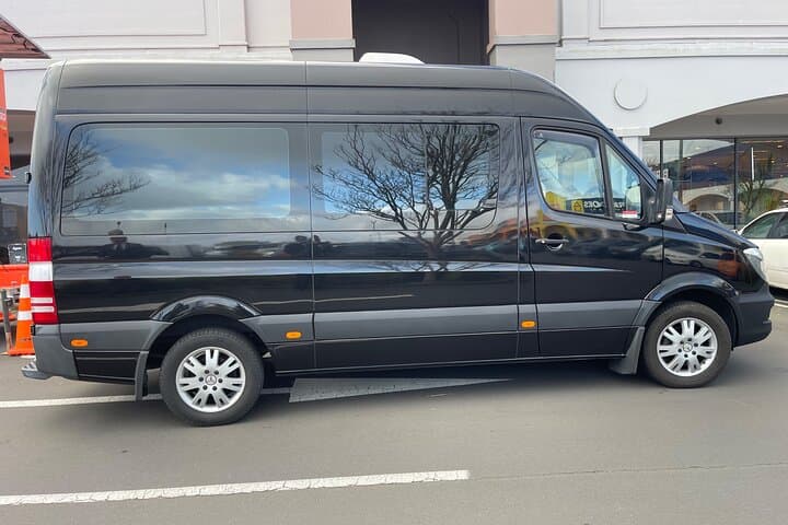 Auckland Airport Shuttle — Luxury Sprinter Transfers for Groups (Up to 15 Pax) photo 4