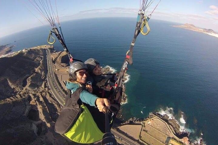 Tandem Paragliding Over Gran Canaria — Private Flights from Maspalomas photo 4