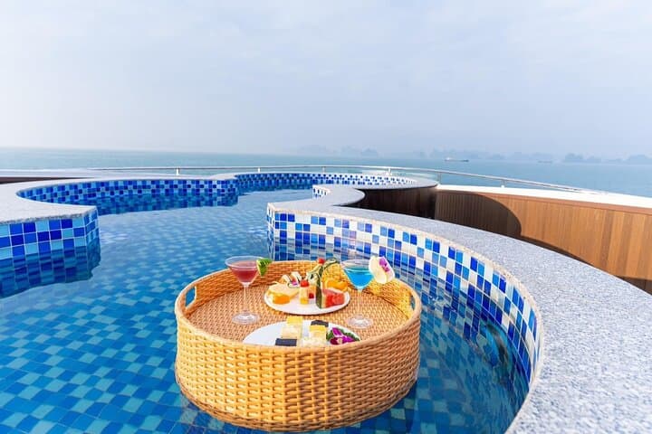 Ha Long Symphony Luxury Day Cruise — Lunch, Jacuzzi & Kayak in Ha Long Bay photo 3