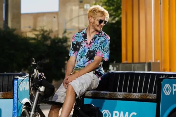 Electric Pedicab Austin Mural & Instagram Tour photo 3