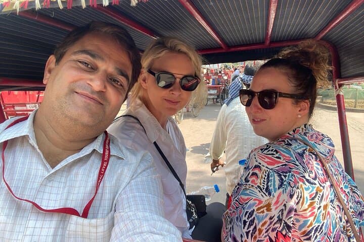 Best of Delhi in a Day — Red Fort, Chandni Chowk & Qutub Minar Private Tour photo 4