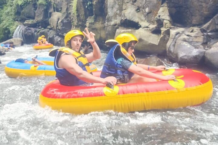 Bali Pakerisan River Tubing and Ayung River Rafting Day Trip from Ubud photo 4