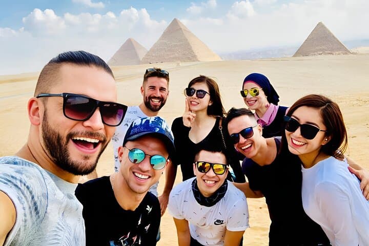 Private Cairo Day Tour: Giza Pyramids, Sphinx & National Museum of Egyptian Civilizations photo 1