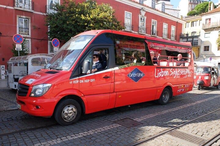 Hop-On Hop-Off Lisbon Bus & Tagus Boat Tour — Best Stops, Times & Tips photo 6