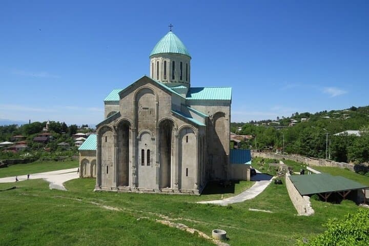 Gelati, Prometheus Cave & Tskaltubo Sanatoriums: Kutaisi Day Tour with Wine Tasting photo 6