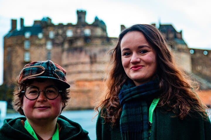 Edinburgh Strange & Secret History Private French Walking Tour (2.5 hrs) photo 2