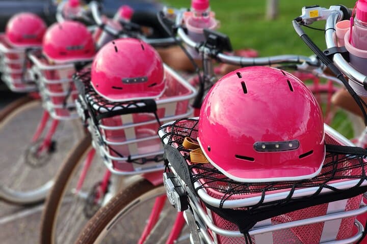 Explore Scottsdale’s Scenic Greenbelt and Hole in the Rock on a Girls Trip E-Bike & Hike photo 5