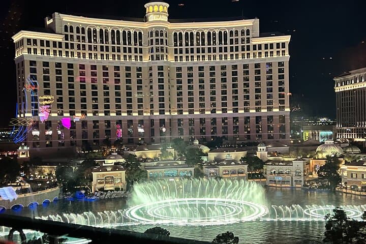 Las Vegas Strip Helicopter Night Flight with Eiffel Tower Restaurant Dinner photo 4