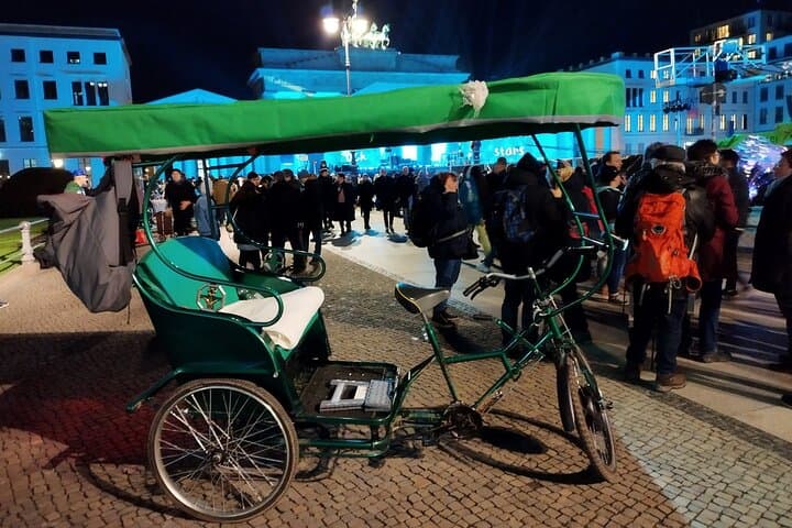 Berlin After Dark: Private Rickshaw Tour of Illuminated Landmarks photo 4