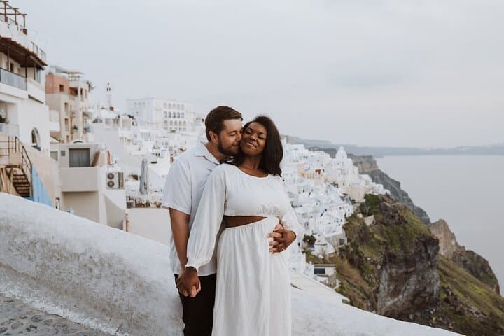 Santorini Private Photoshoot: Capture Oia & Fira with a Local Photographer photo 2