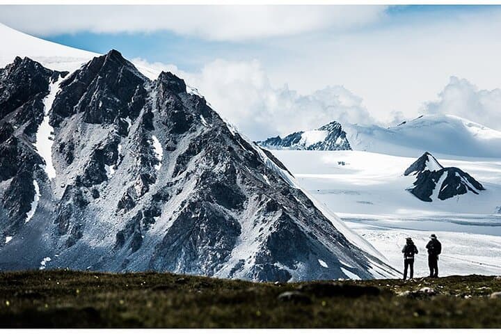 Altai Tavan Bogd 10-Day Eagle Hunter & Horseback Expedition