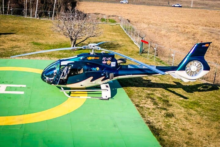 Lake Como Helicopter Tour with Lunch Stop — Scenic Flight Over Villas and Bellagio photo 4