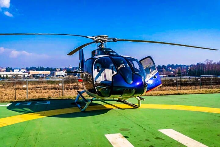 Helicopter Tour Lake Como with Aperitif Stop — Scenic Flight from Como photo 3