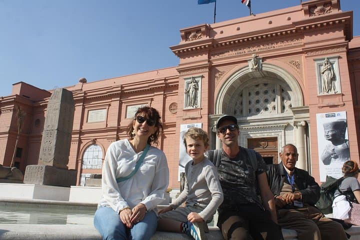Full Day Giza and Cairo Tour: Pyramids, Egyptian Museum & Nile Cruise photo 2