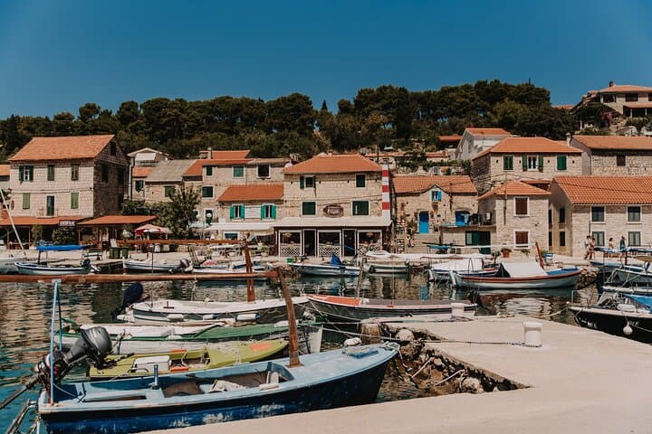 Blue Lagoon and Maslinica Half-Day Speedboat Tour from Trogir photo 4