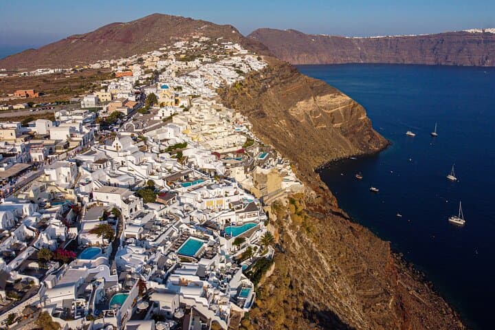 Santorini Highlights Minibus Tour: Akrotiri, Red Beach & Oia Sunset photo 3