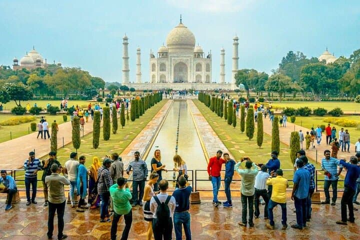 Sunrise at the Taj Mahal: Early Morning Private Tour from Delhi