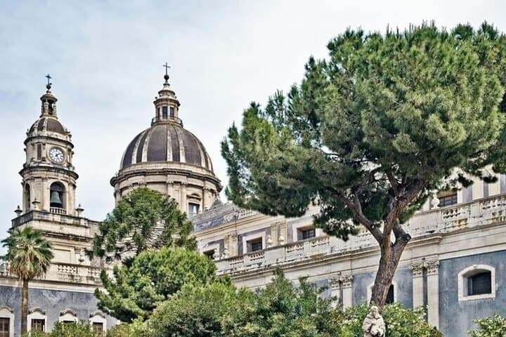 Catania Walking Tour: Duomo, Fish Market & Baroque Highlights photo 3