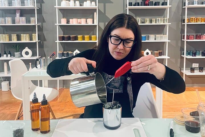 Chicago Candle-Making Class on the Magnificent Mile photo 5