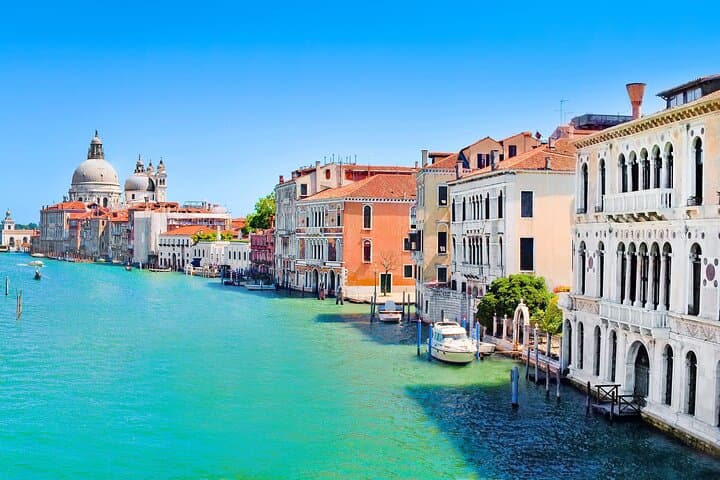 Deluxe Venice Shore Excursion: Canal Ride, Rialto & St. Mark's in a Day photo 3