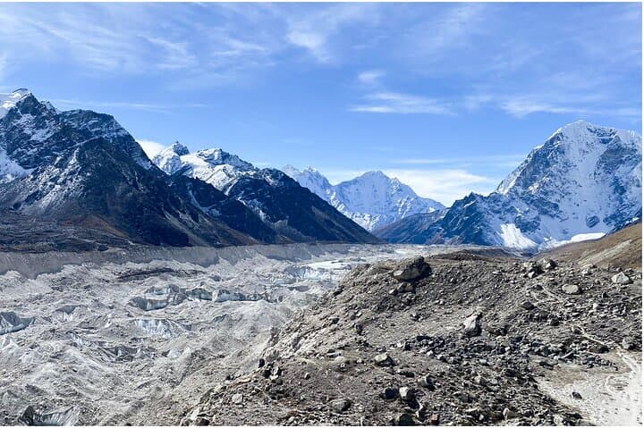 12-Day Everest Base Camp Trek: Lukla to Kala Patthar Adventure photo 4