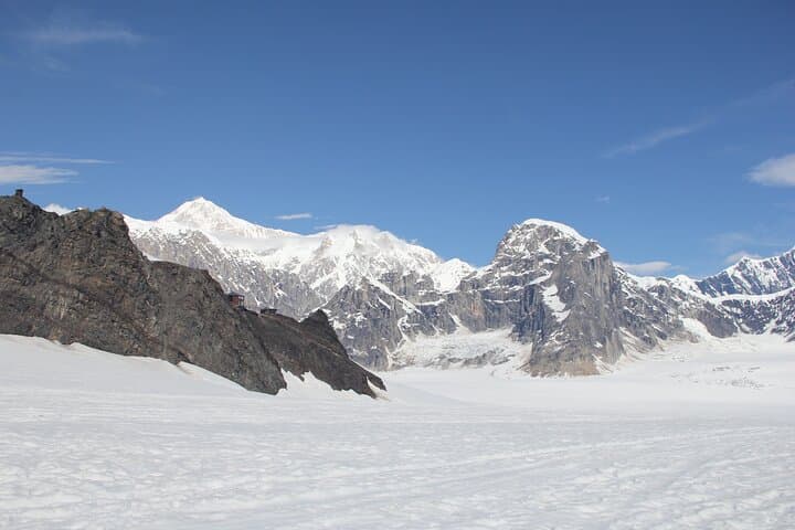 Denali Southside Flightseeing from Talkeetna: Glacier Landing & Alaska Range Views photo 2