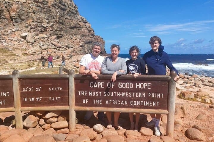 Cape Peninsula Full-Day Private Tour — Table Mountain, Chapman's Peak, Penguins & Cape Point photo 3