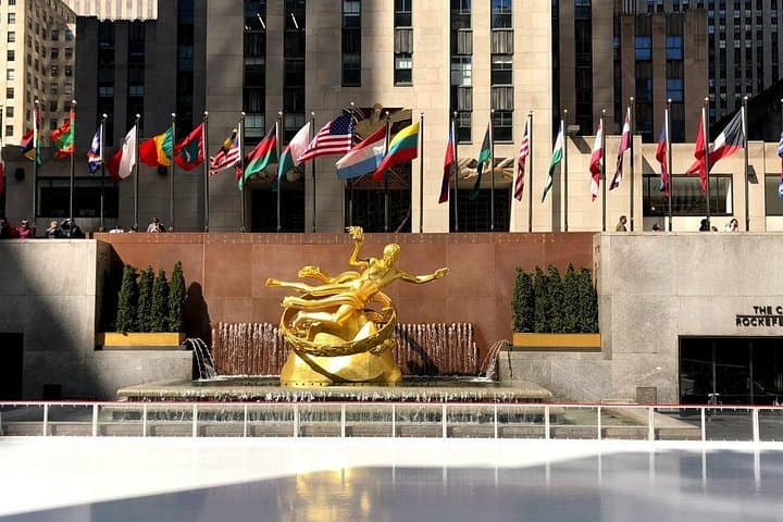 Private New York City Car Tour: Iconic Landmarks in 4 Hours photo 4
