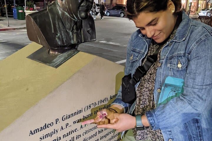 Lake Eola Outdoor Escape Room: Orlando Urban Scavenger Hunt photo 2