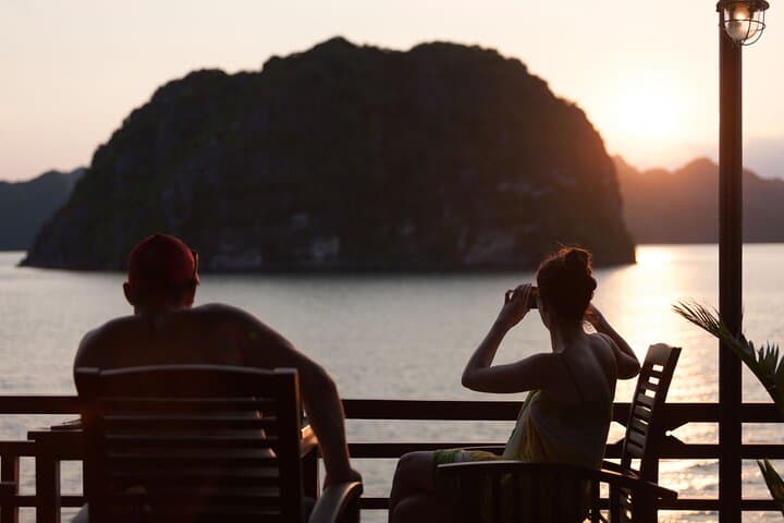 2-Day Lazalee Cruise: Explore Halong Bay's Limestone Islands from Hanoi photo 6