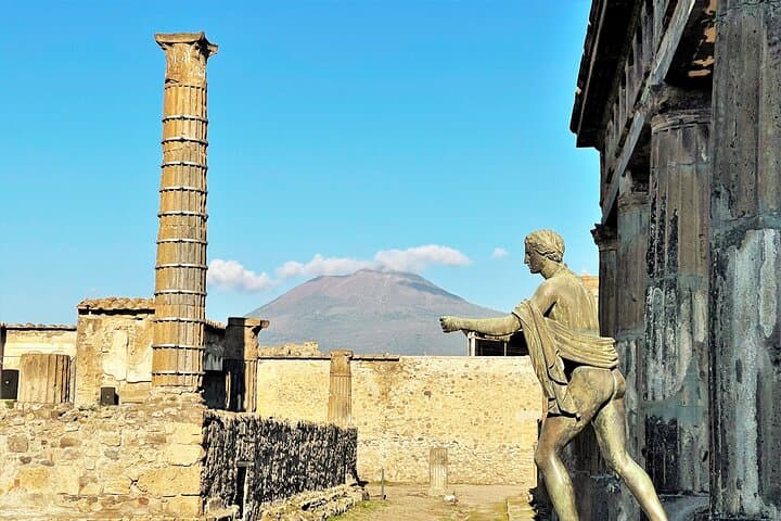 Pompeii Guided Tour from Positano: Archaeologist-Led Small-Group Excursion photo 6