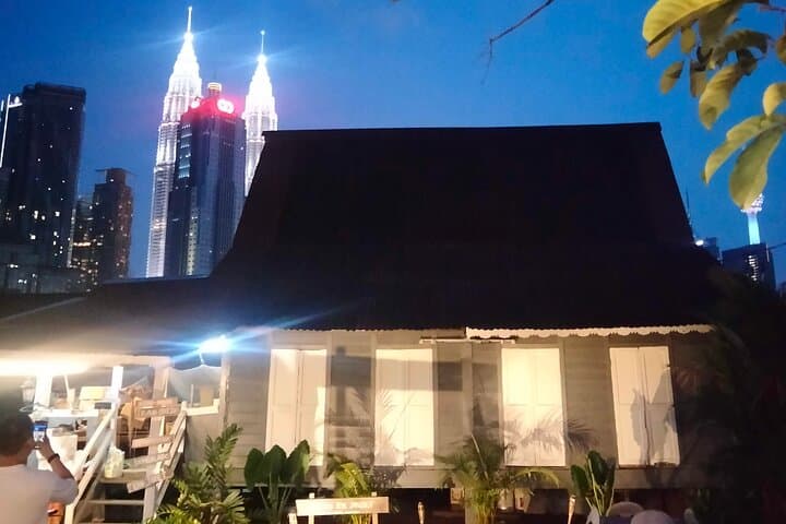 Kuala Lumpur Sunset Cycling Tour: Blue Fountain, Kampung Baru & Colonial Sights by Night photo 6
