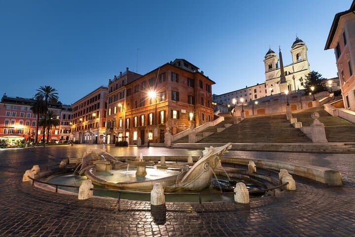 Rome by Night: Evening Walking Tour of Squares & Fountains