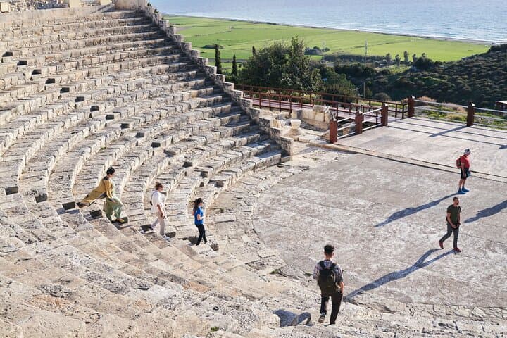 Cyprus Heritage Experience: Paphos to Omodos Day Tour of Aphrodite, Kourion & Wine Tasting