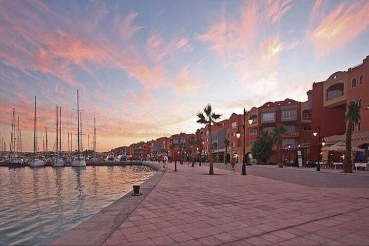 Private Sightseeing Tour from Safaga to Hurghada: Explore Mosques, Marina & Markets photo 6