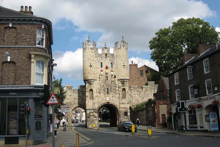 Private York Walking Tour: 2,000 Years of History on a 3–4 Hour Guided Walk photo 4